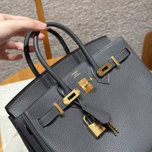 Hermès Birkin 25 Bag Handmade In Togo Calfskin Leather Gold Hardware 88 Graphite - Image 16