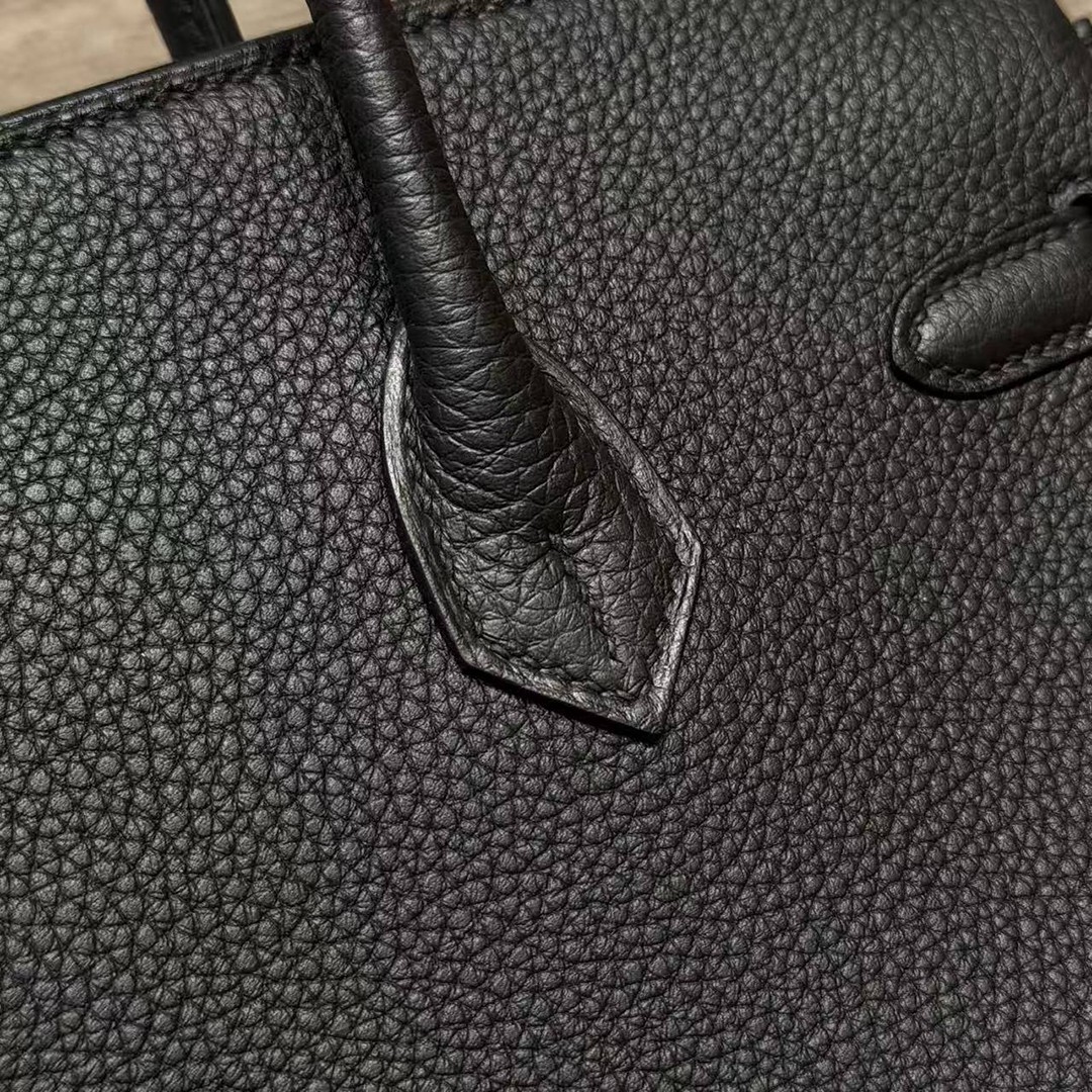 Hermès Birkin 25 Bag Handmade In Togo Calfskin Leather Gold Hardware 89 Noir - Image 6