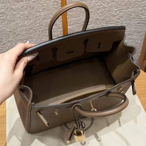 Hermès Birkin 25 Bag Handmade In Togo Calfskin Leather Gold Hardware DO Beige de Weimar - Image 19