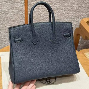 Alternative view of Hermès Birkin 25 Bag Handmade In Togo Calfskin Leather Gold Hardware H0 Girs Misty