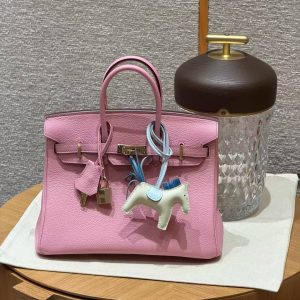 Hermès Birkin 25 Bag Handmade In Togo Calfskin Leather Gold Hardware L4 Bubble Gum - Image 7