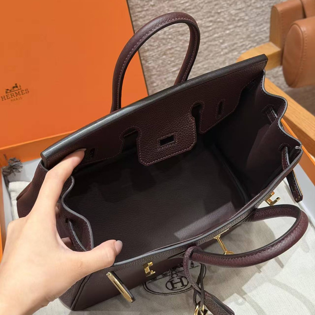 Hermès Birkin 25 Bag Handmade In Togo Calfskin Leather Gold Hardware OG Rouge Sellier - Image 21