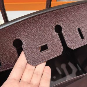 Hermès Birkin 25 Bag Handmade In Togo Calfskin Leather Gold Hardware OG Rouge Sellier - Image 12