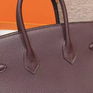 Hermès Birkin 25 Bag Handmade In Togo Calfskin Leather Gold Hardware OG Rouge Sellier - Image 6