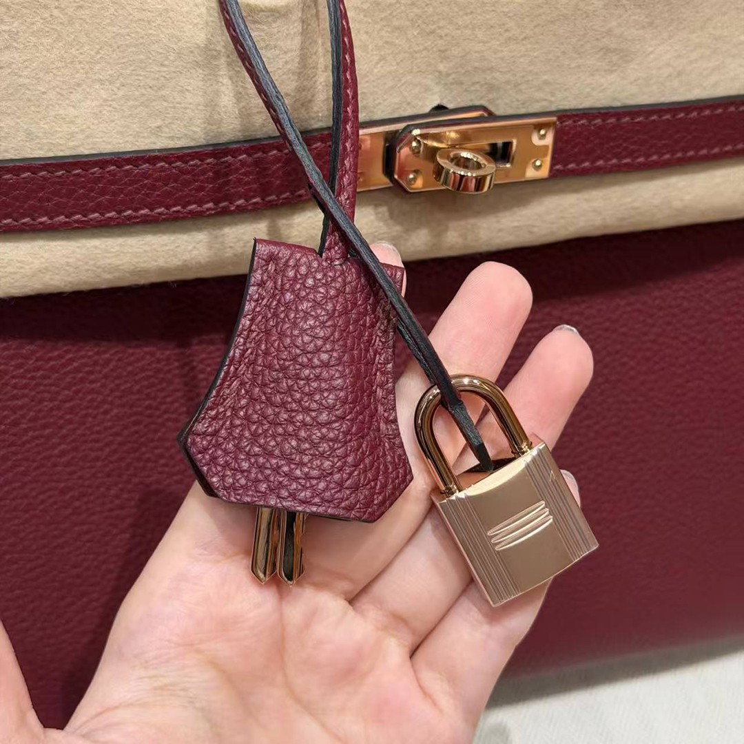 Hermès Birkin 25 Bag Handmade In Togo Calfskin Leather Rose Gold Hardware 57 Bordeaux - Image 5