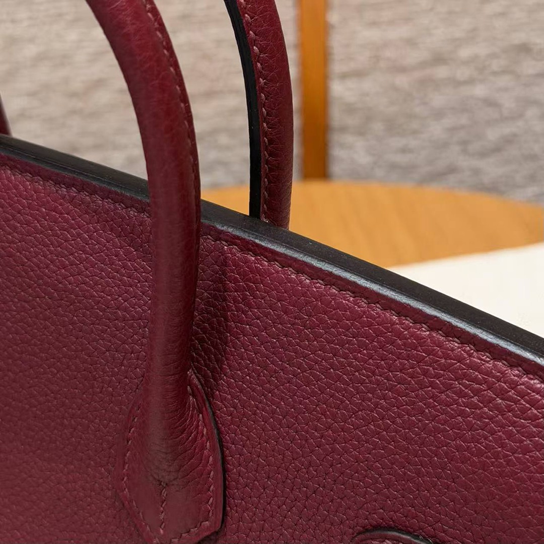 Hermès Birkin 25 Bag Handmade In Togo Calfskin Leather Rose Gold Hardware 57 Bordeaux - Image 4