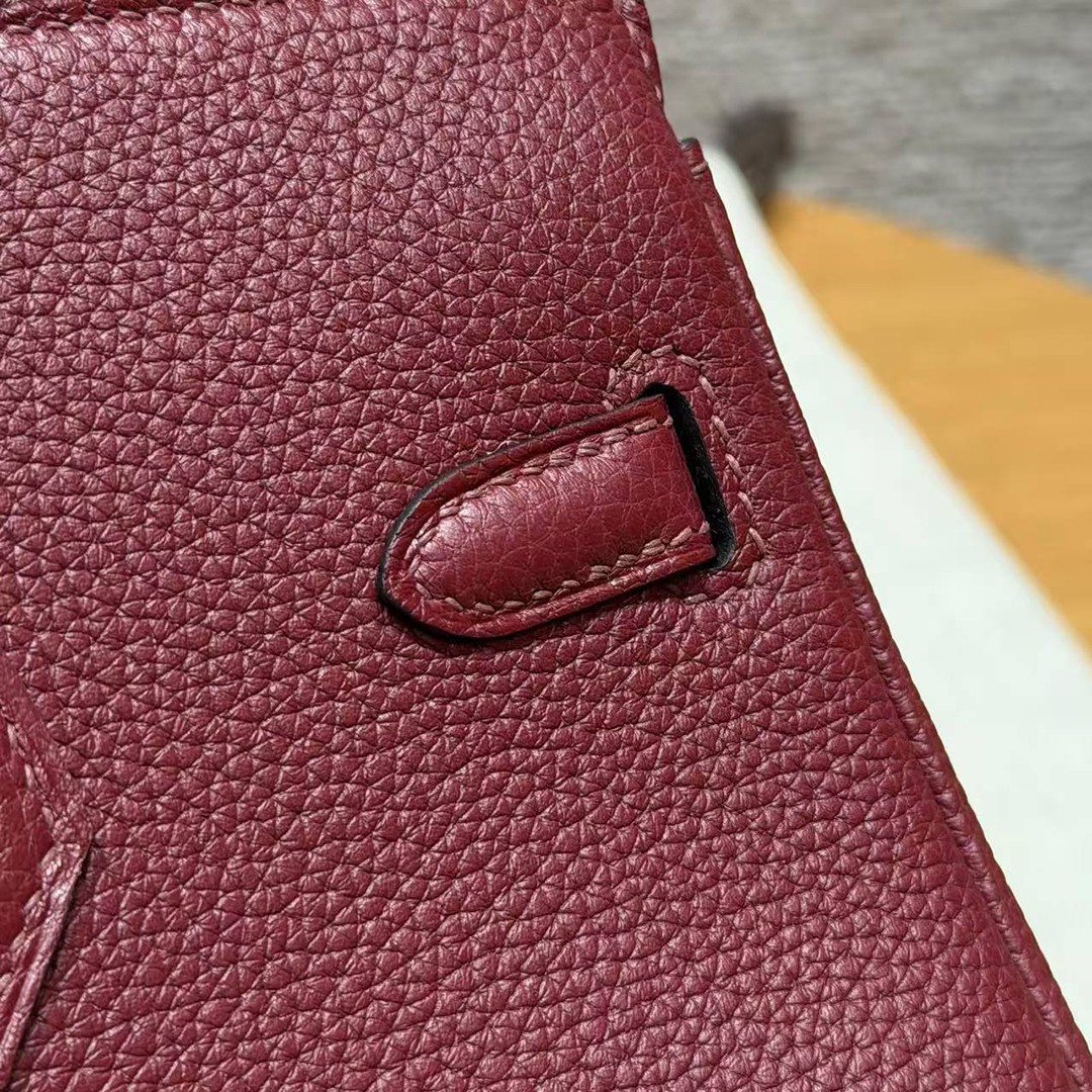 Hermès Birkin 25 Bag Handmade In Togo Calfskin Leather Rose Gold Hardware 57 Bordeaux - Image 3
