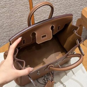 Hermès Birkin 25 Bag Handmade In Togo Calfskin Leather Silver Hardware 37 Gold - Image 12