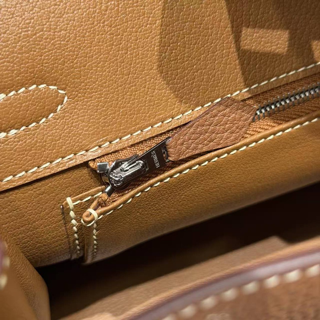 Hermès Birkin 25 Bag Handmade In Togo Calfskin Leather Silver Hardware 37 Gold - Image 3
