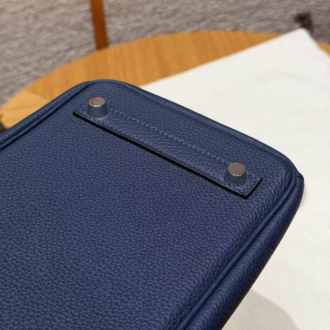 Hermes Birkin 25 Bag Handmade In Togo Calfskin Leather Silver Hardware 7U Blue Navy - Image 16