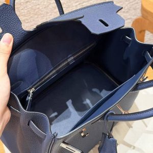 Hermes Birkin 25 Bag Handmade In Togo Calfskin Leather Silver Hardware 7U Blue Navy - Image 12