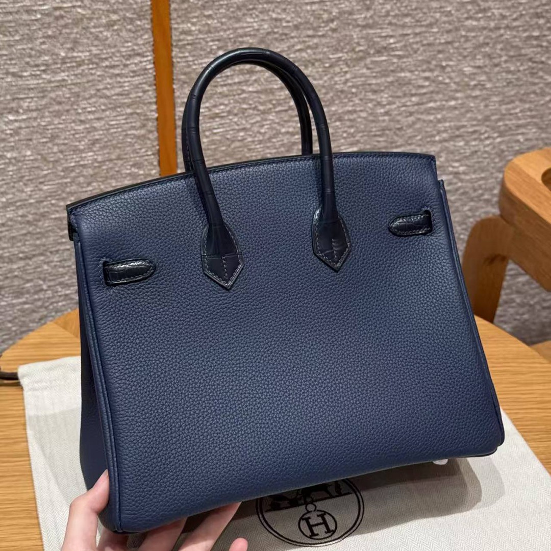 Hermès Birkin 25 Bag Handmade In Togo Calfskin Leather and Alligator Silver Hardware 73 Blue Saphir - Image 21