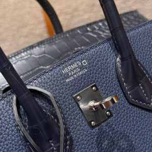 Hermès Birkin 25 Bag Handmade In Togo Calfskin Leather and Alligator Silver Hardware 73 Blue Saphir - Image 18