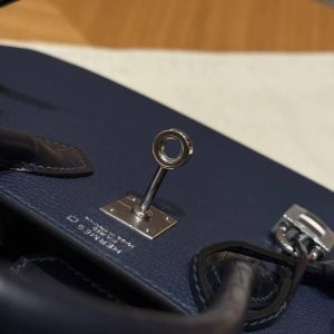 Hermès Birkin 25 Bag Handmade In Togo Calfskin Leather and Alligator Silver Hardware 73 Blue Saphir - Image 17