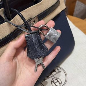 Hermès Birkin 25 Bag Handmade In Togo Calfskin Leather and Alligator Silver Hardware 73 Blue Saphir - Image 4