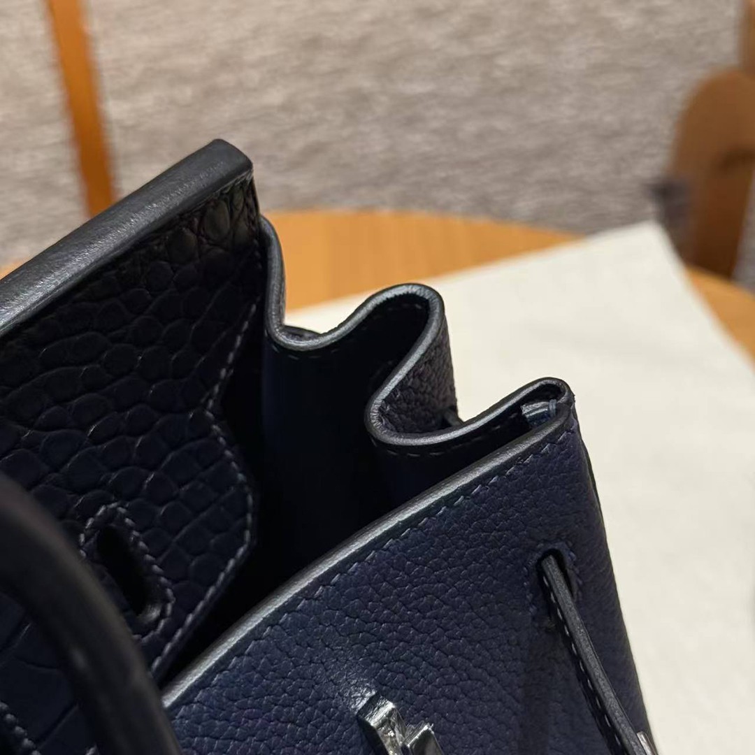 Hermès Birkin 25 Bag Handmade In Togo Calfskin Leather and Alligator Silver Hardware 73 Blue Saphir - Image 3