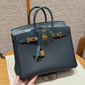 Hermès Birkin 25 Bag Handmade In Togo Calfskin and Matte Alligator Leather Gold Hardware 60 Vert Cypres - Image 3