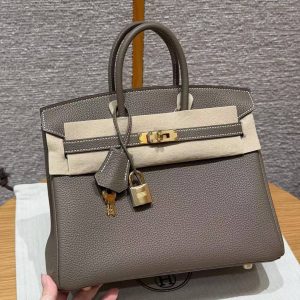 Hermès Birkin 25 Bag Handmade Togo Calfskin Leather Gold Hardware 18 Etoupe
