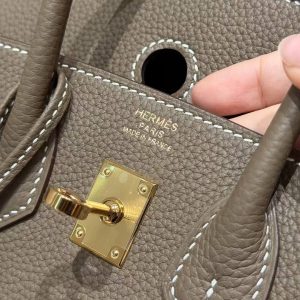 Hermès Birkin 25 Bag Handmade Togo Calfskin Leather Gold Hardware 18 Etoupe - Image 16