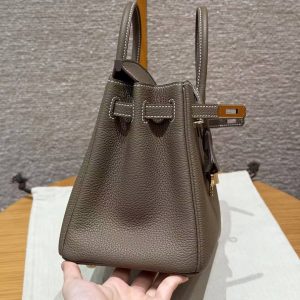 Hermès Birkin 25 Bag Handmade Togo Calfskin Leather Gold Hardware 18 Etoupe - Image 12