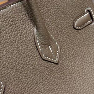 Hermès Birkin 25 Bag Handmade Togo Calfskin Leather Gold Hardware 18 Etoupe - Image 4