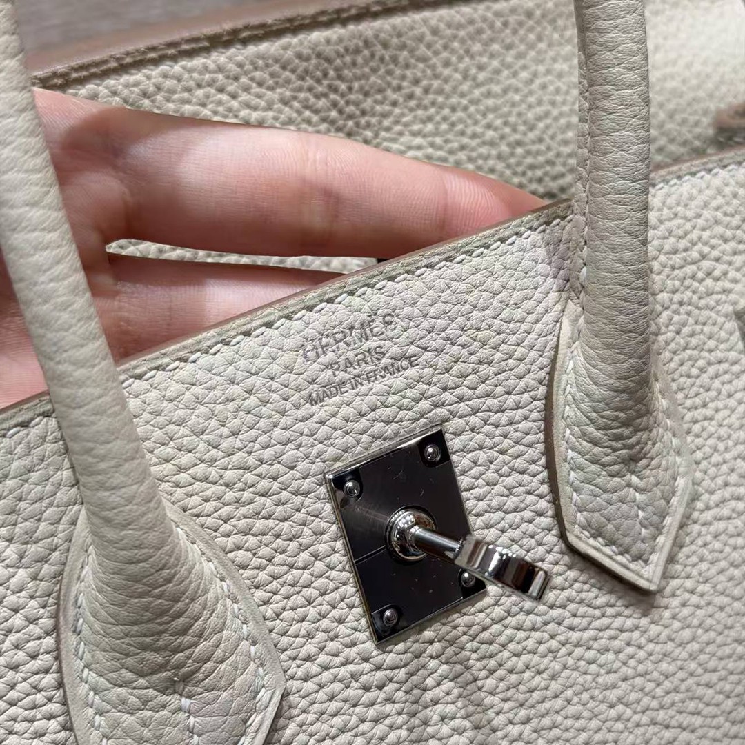 Hermès Birkin 25 Bag Handmade Togo Calfskin Leather Silver Hardware 10 Craie - Image 14