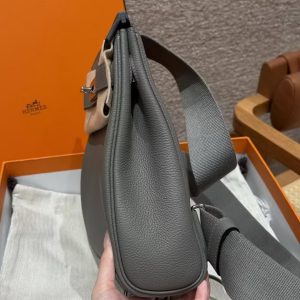 Hermès Hac a Dos PM Backpack Handmade In Togo Calfskin Leather Silver Hardware 0L Girs Meyer - Image 18