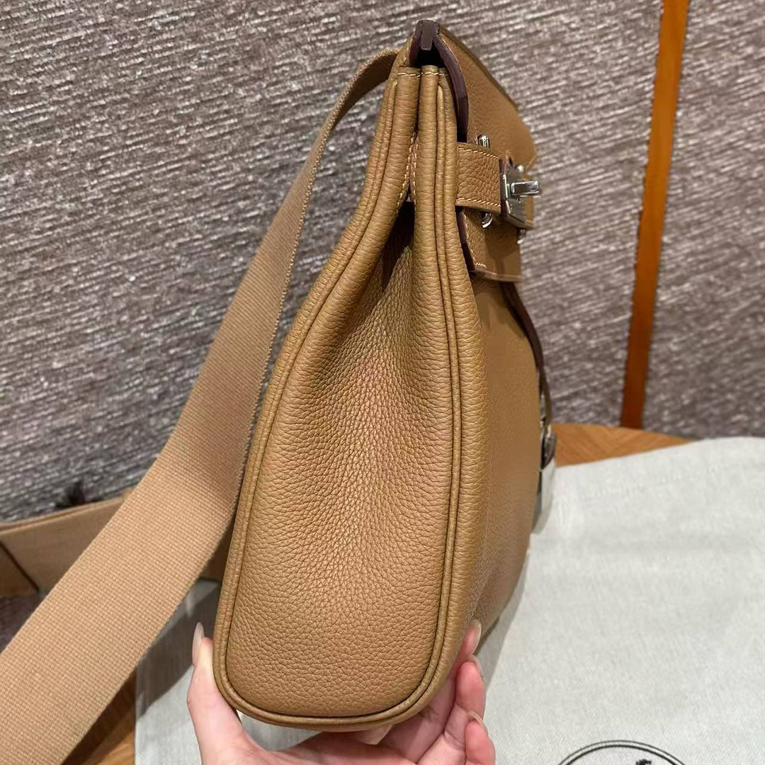 Hermès Hac a Dos PM Backpack Handmade In Togo Calfskin Leather Silver Hardware 0M Chai - Image 15