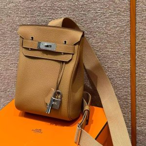 Hermès Hac a Dos PM Backpack Handmade In Togo Calfskin Leather Silver Hardware 0M Chai - Image 10