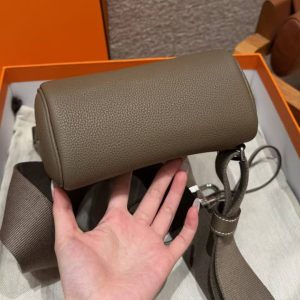 Hermès Hac a Dos PM Backpack Handmade In Togo Calfskin Leather Silver Hardware 18 Etoupe - Image 15