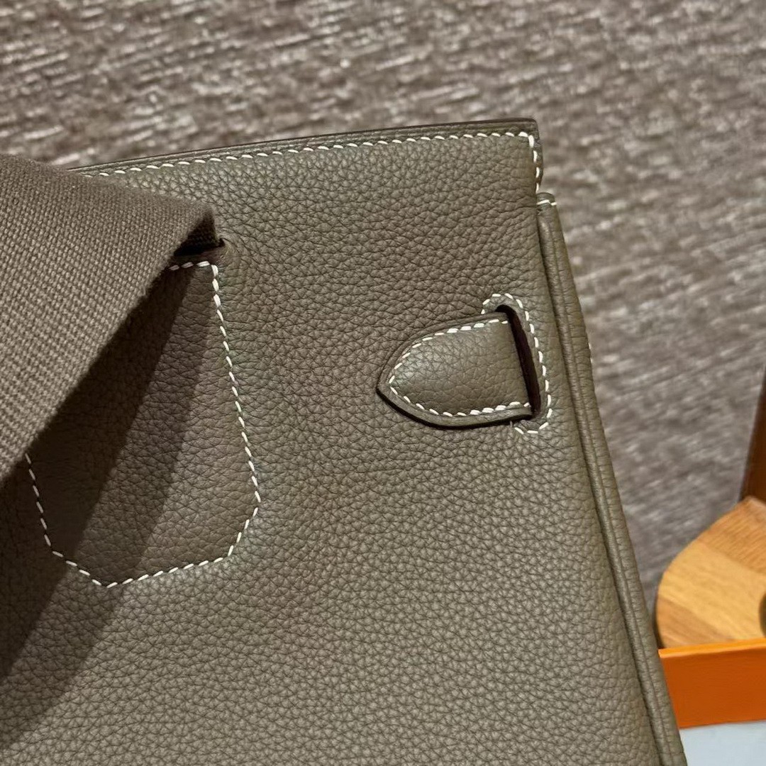 Hermès Hac a Dos PM Backpack Handmade In Togo Calfskin Leather Silver Hardware 18 Etoupe - Image 5
