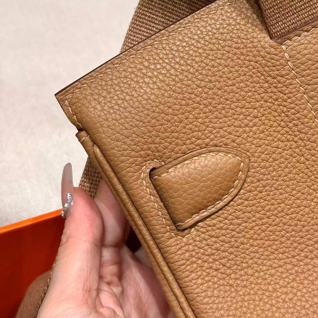 Hermès Hac a Dos PM Backpack Handmade In Togo Calfskin Leather Silver Hardware 21 Natural Sable - Image 7