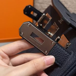 Hermès Hac a Dos PM Backpack Handmade In Togo Calfskin Leather Silver Hardware 2Z Blue Nuit - Image 12