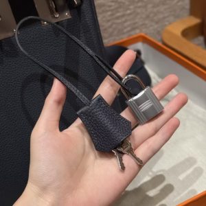 Hermès Hac a Dos PM Backpack Handmade In Togo Calfskin Leather Silver Hardware 2Z Blue Nuit - Image 3