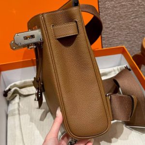 Hermès Hac a Dos PM Backpack Handmade In Togo Calfskin Leather Silver Hardware 3G Alezan - Image 12