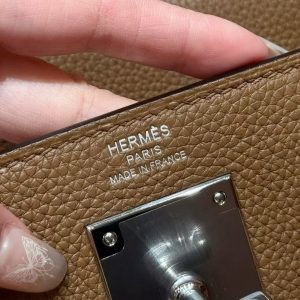 Hermès Hac a Dos PM Backpack Handmade In Togo Calfskin Leather Silver Hardware 3G Alezan - Image 4