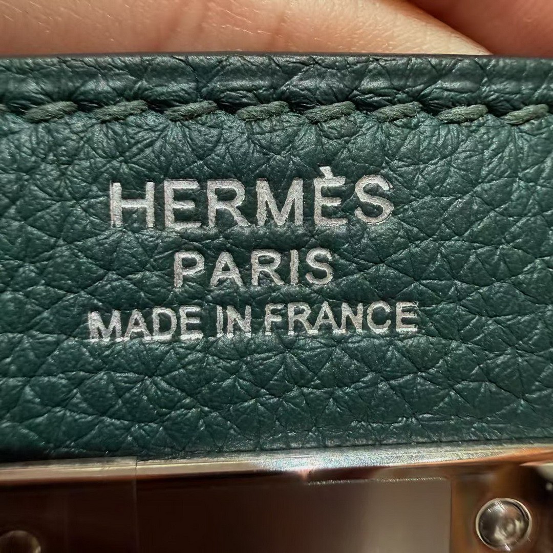 Hermès Hac a Dos PM Backpack Handmade In Togo Calfskin Leather Silver Hardware 60 Vert Cypress - Image 18