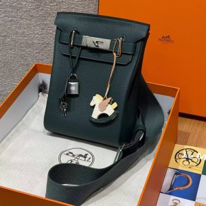 Hermès Hac a Dos PM Backpack Handmade In Togo Calfskin Leather Silver Hardware 60 Vert Cypress - Image 15