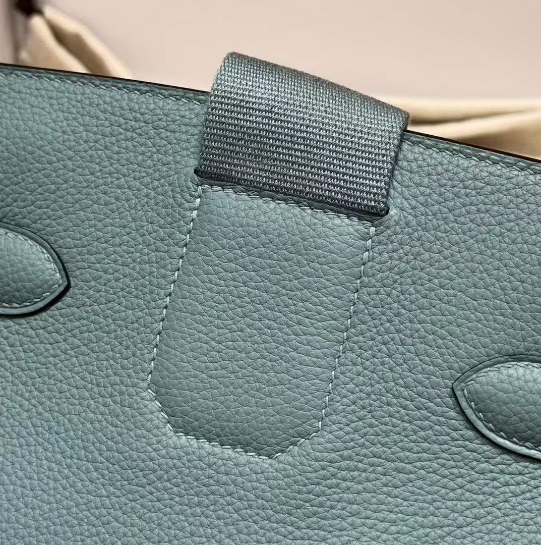 Hermès Hac a Dos PM Backpack Handmade In Togo Calfskin Leather Silver Hardware 7G Ciel - Image 14