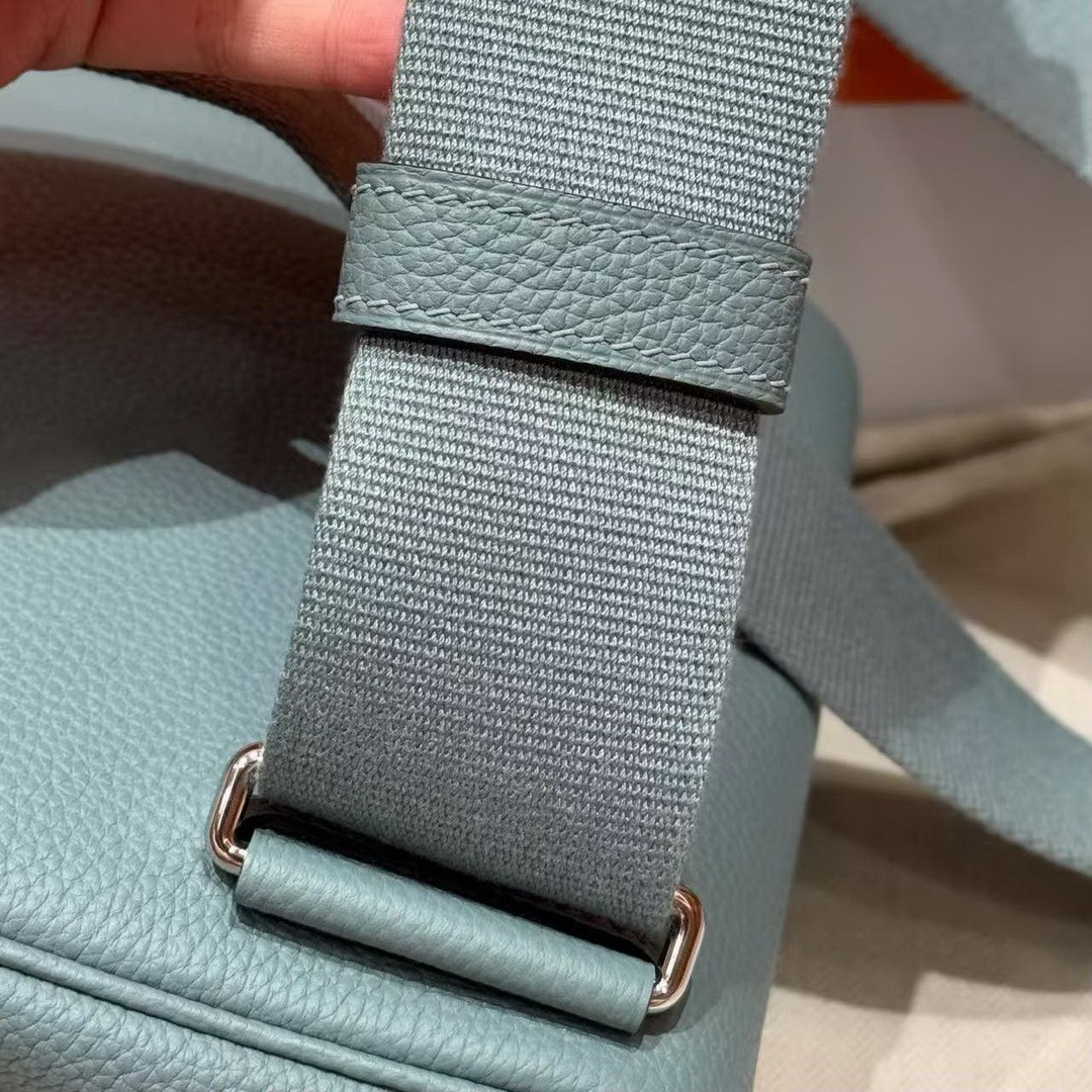Hermès Hac a Dos PM Backpack Handmade In Togo Calfskin Leather Silver Hardware 7G Ciel - Image 10