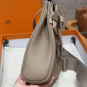 Hermès Hac a Dos PM Backpack Handmade In Togo Calfskin Leather Silver Hardware 81 Gris Tourtlle - Image 18