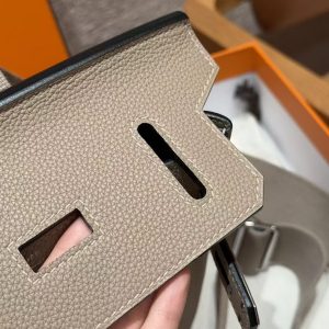 Hermès Hac a Dos PM Backpack Handmade In Togo Calfskin Leather Silver Hardware 81 Gris Tourtlle - Image 8