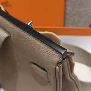 Hermès Hac a Dos PM Backpack Handmade In Togo Calfskin Leather Silver Hardware 81 Gris Tourtlle - Image 6