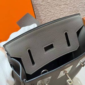 Hermès Hac a Dos PM Backpack Handmade In Togo Calfskin Leather Silver Hardware 8F Gris Etain - Image 16