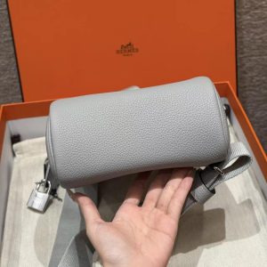 Hermès Hac a Dos PM Backpack Handmade In Togo Calfskin Leather Silver Hardware 8U Blue Glacier - Image 13