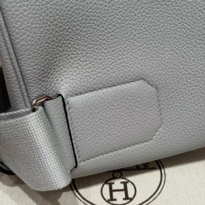 Hermès Hac a Dos PM Backpack Handmade In Togo Calfskin Leather Silver Hardware 8U Blue Glacier - Image 5