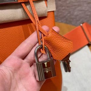 Hermès Hac a Dos PM Backpack Handmade In Togo Calfskin Leather Silver Hardware 93 Orange - Image 10