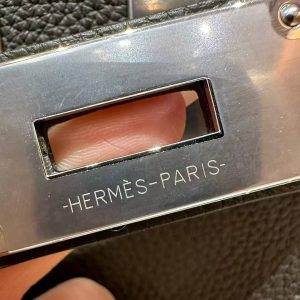 Hermès Hac a Dos PM Backpack Handmade In Togo Calfskin Leather Silver Hardware C6 Vert Gris - Image 7