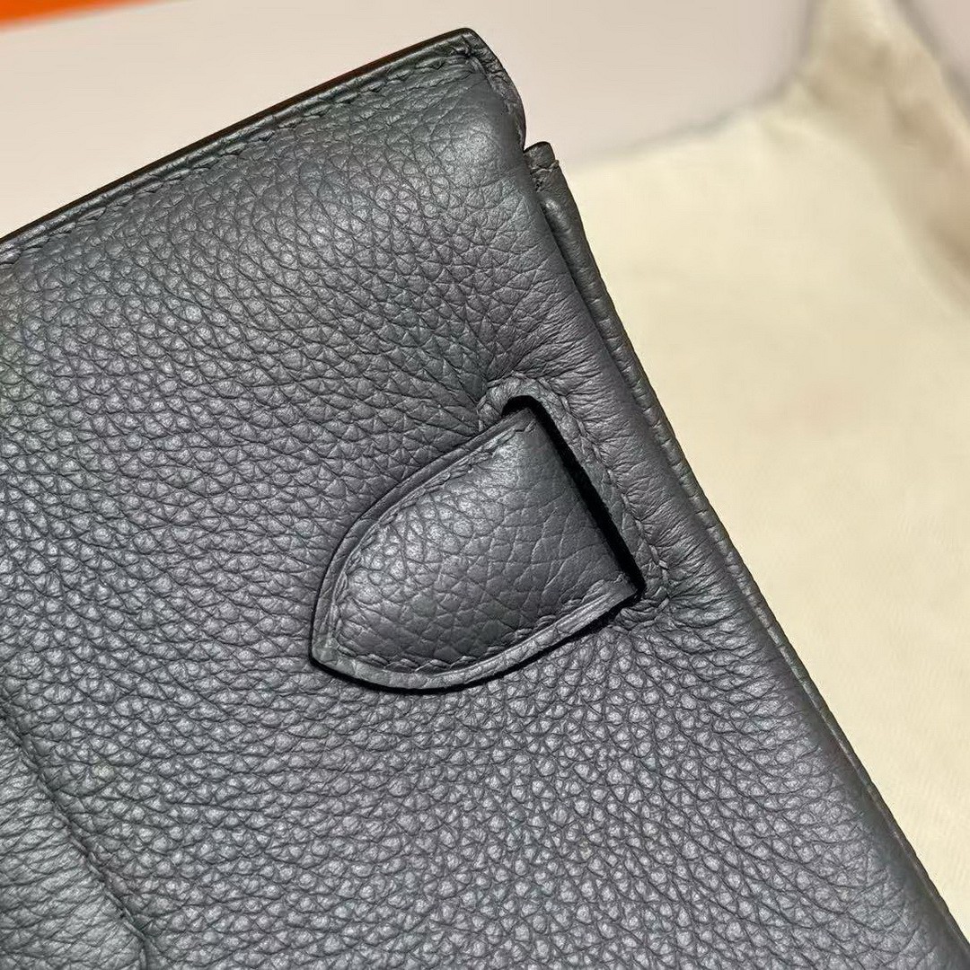 Hermès Hac a Dos PM Backpack Handmade In Togo Calfskin Leather Silver Hardware H0 Gris Misty - Image 15