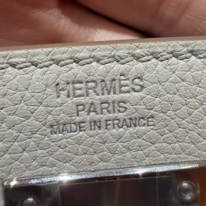 Hermès Hac a Dos PM Backpack Handmade In Togo Calfskin Leather Silver Hardware M4 Gris Pale - Image 10